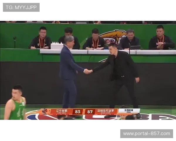 史密斯回场失误留悬念，贺希宁关键两罚锁定深圳胜局